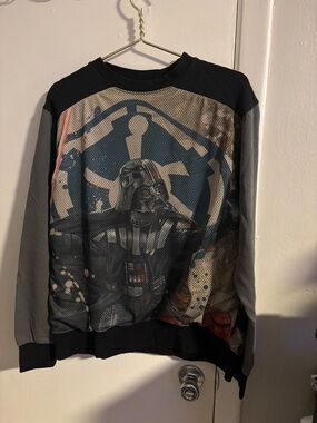 Star Wars Darth Vader Sweatshirt Women’s Small Mesh Front Graphic Crewneck
(927)